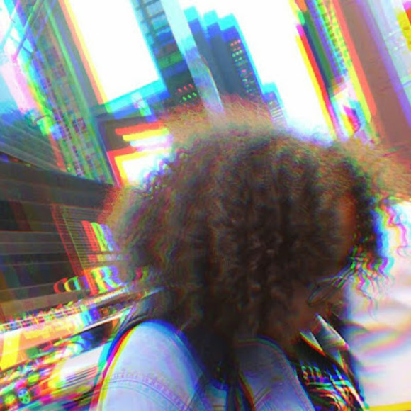 Meet your Posher, Stacey - Picture 1 of 1